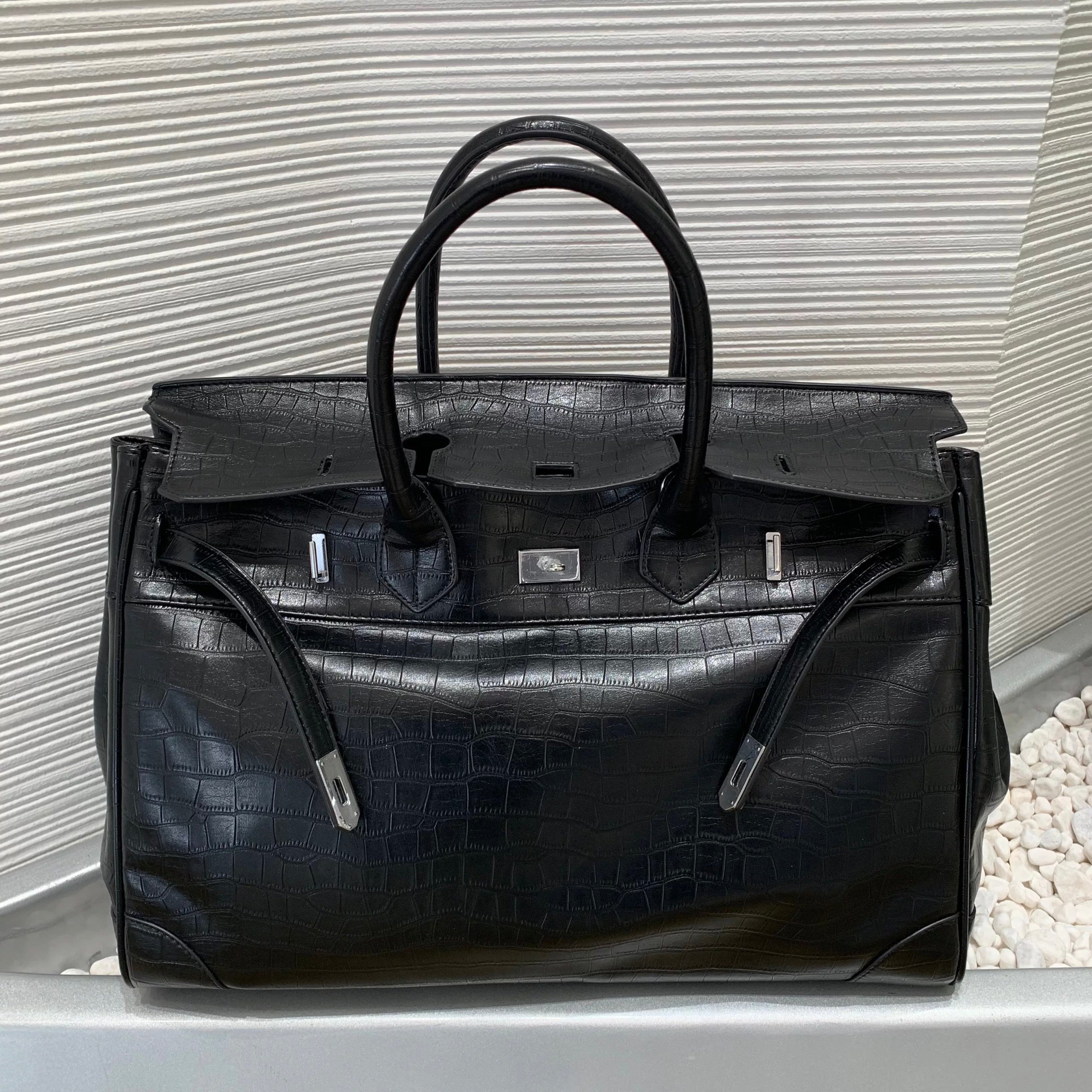 The Ultimate Black Croc Weekender 50